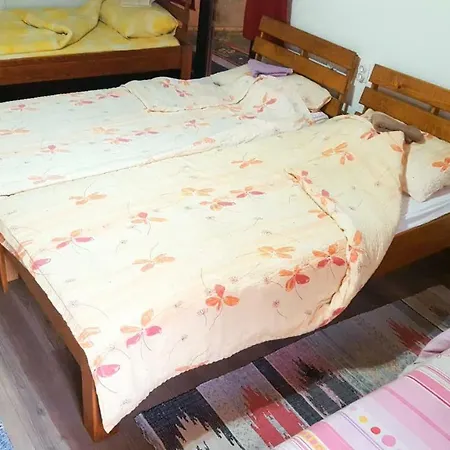Alojamento de Acomodação e Pequeno-almoço Tabhana 2*